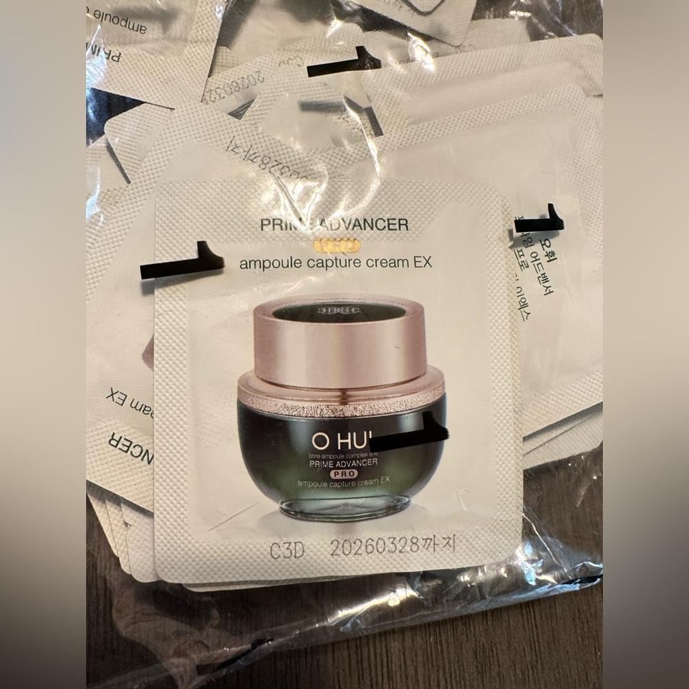 O HUI Prime Advancer Pro Ampoule Capture Cream 1ml x 140 Pcs Anti Aging OHUI